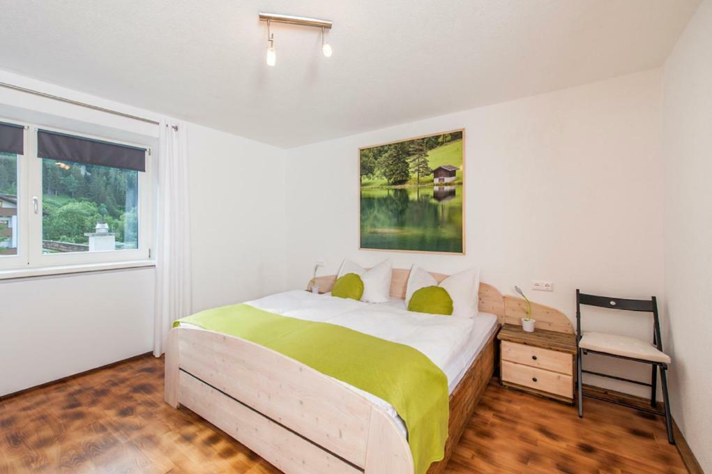 Haus Heiss Apartment Пруц Екстериор снимка