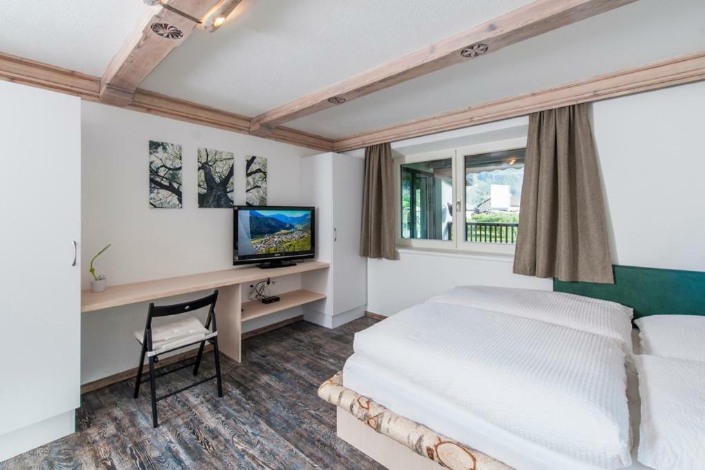 Haus Heiss Apartment Пруц Екстериор снимка