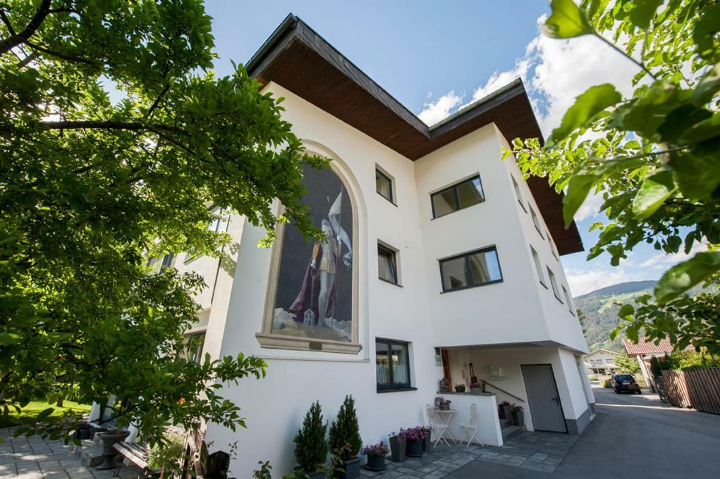 Haus Heiss Apartment Пруц Екстериор снимка